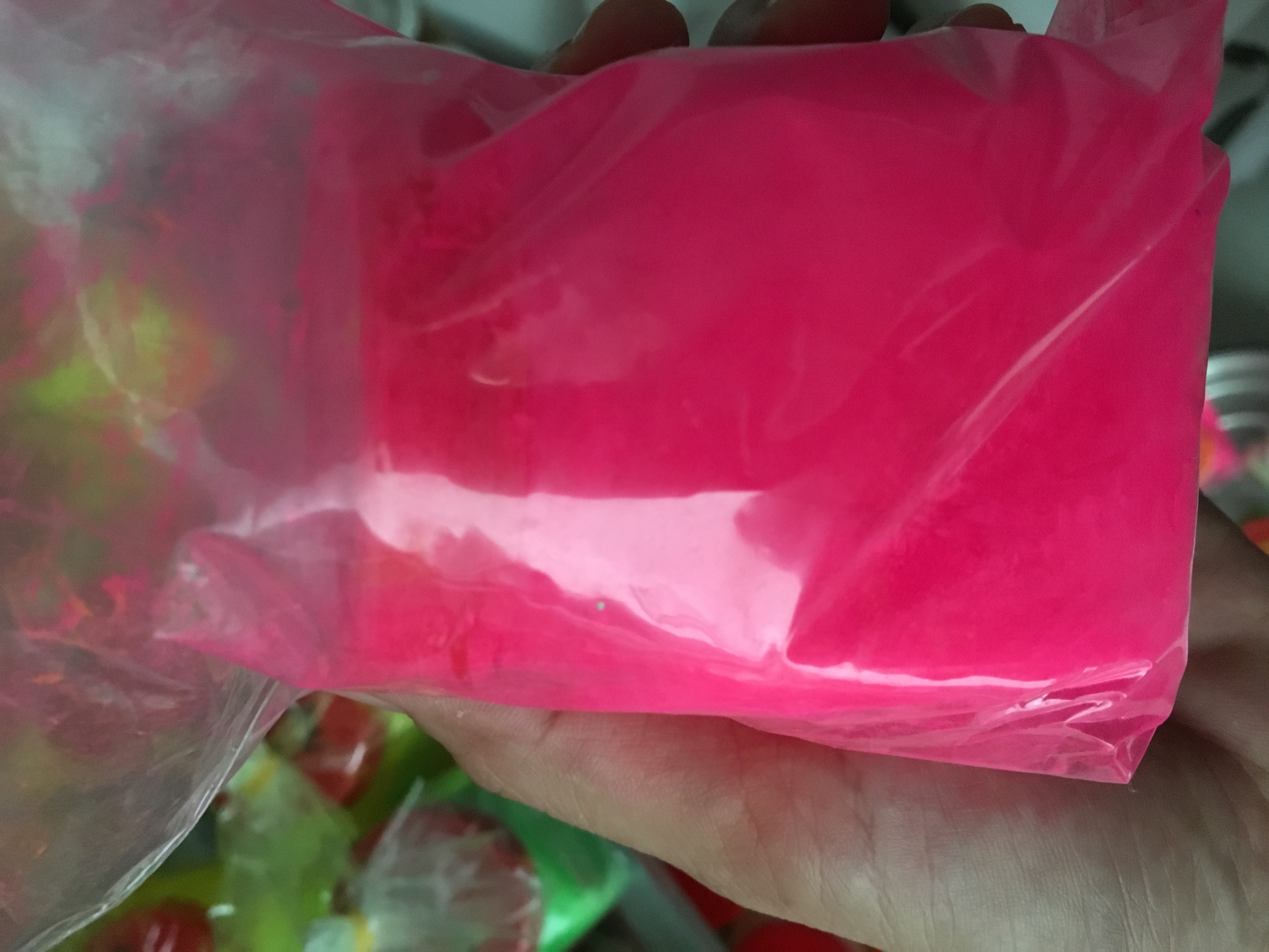 Bột phát quang dưới ánh đèn màu lọ 100 gr