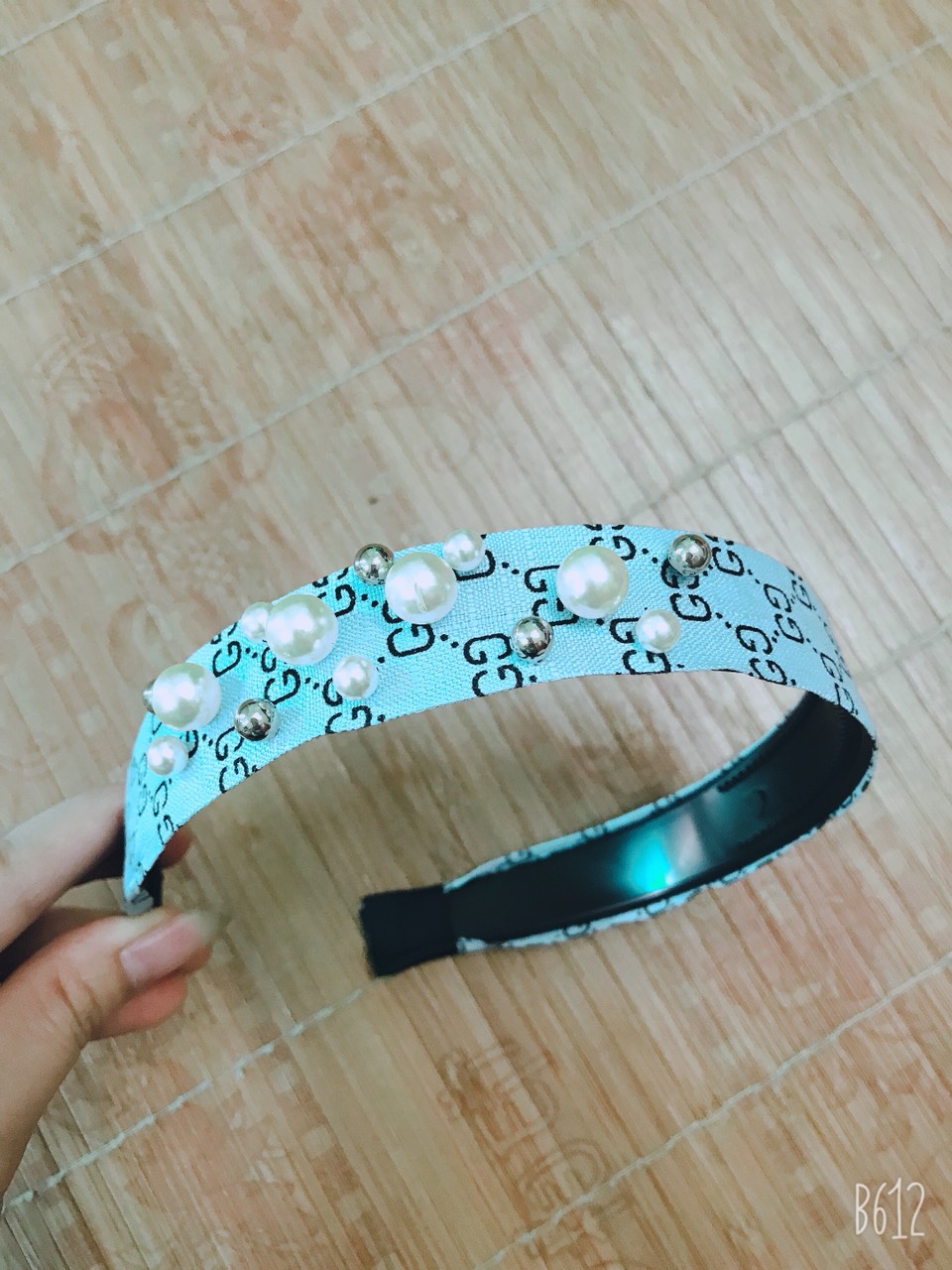 Bờm  cài tóc vải đính hạt siêu xinh