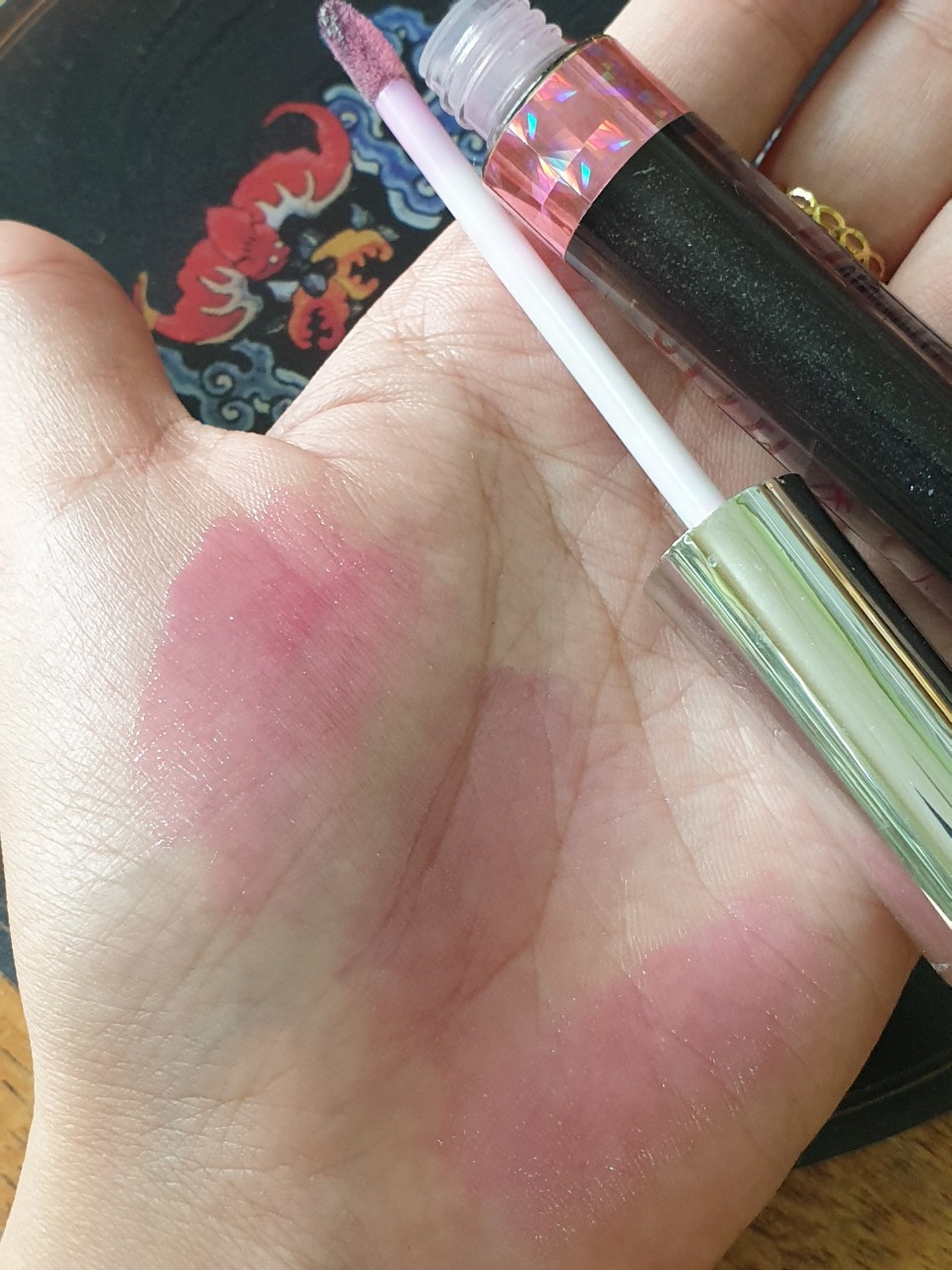 Natural wind up lip gloss