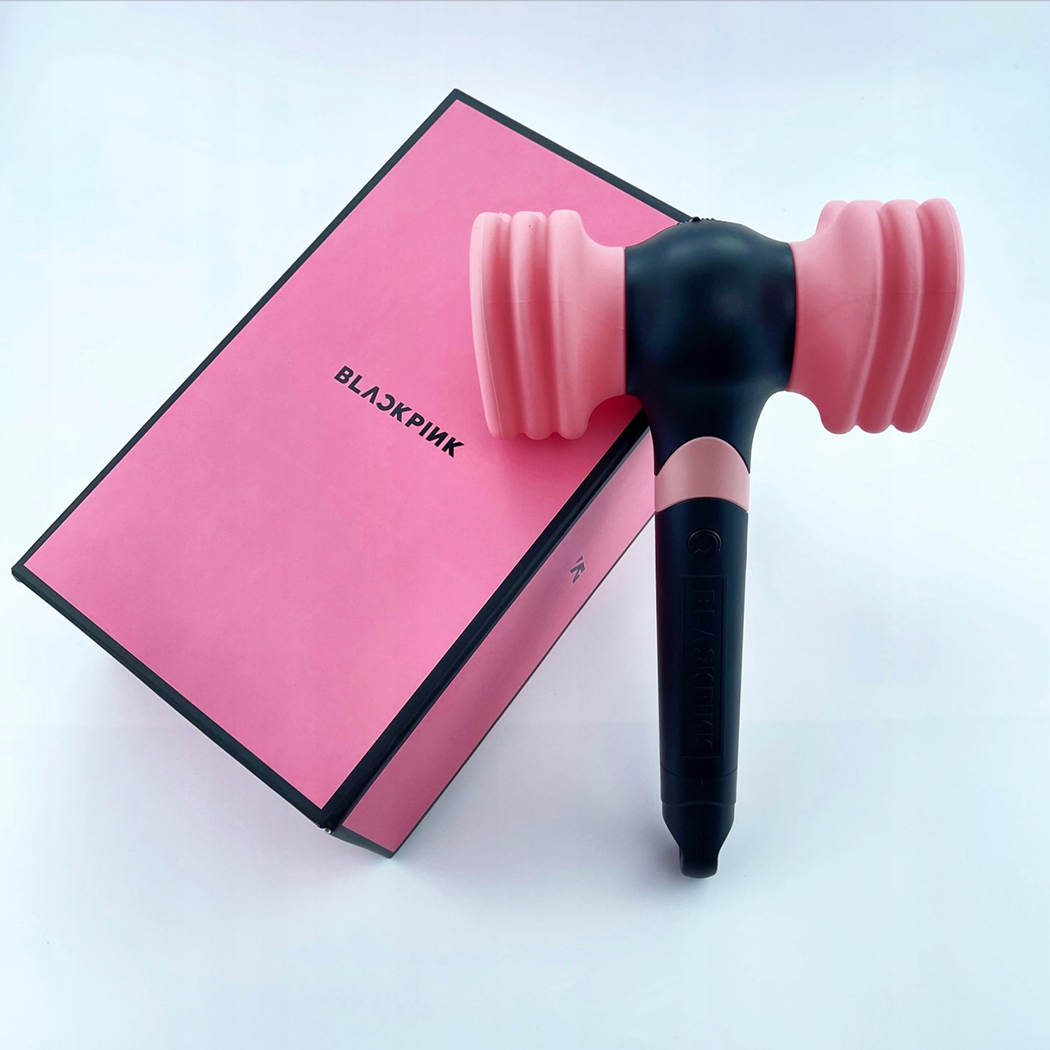 BLACKPINK | Official lightstick ver 2 - Hàng chính hãng (gậy cổ vũ)