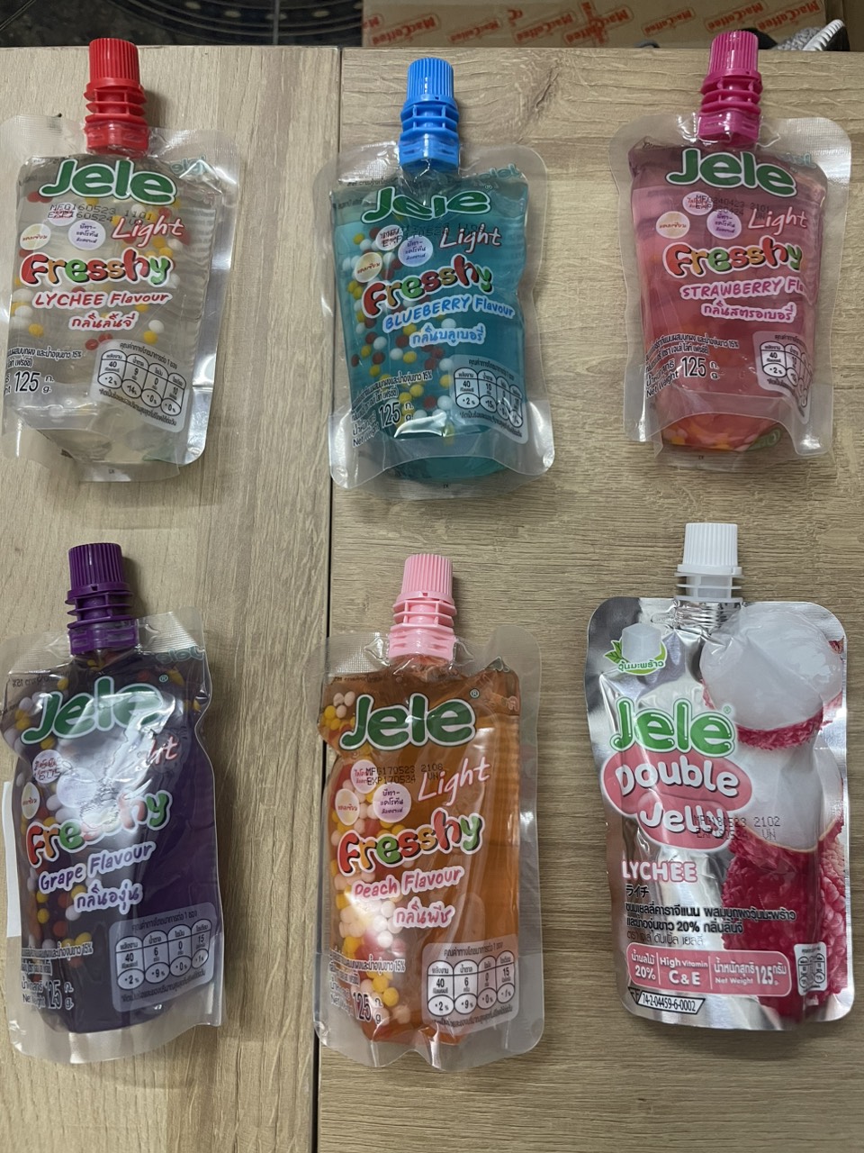 Nước Trái Cây Thạch Jele Beautie 150gr/gói - Việt Nam