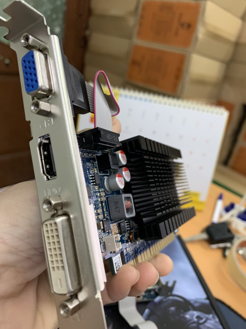 Card màn hình  GT 710-2GB