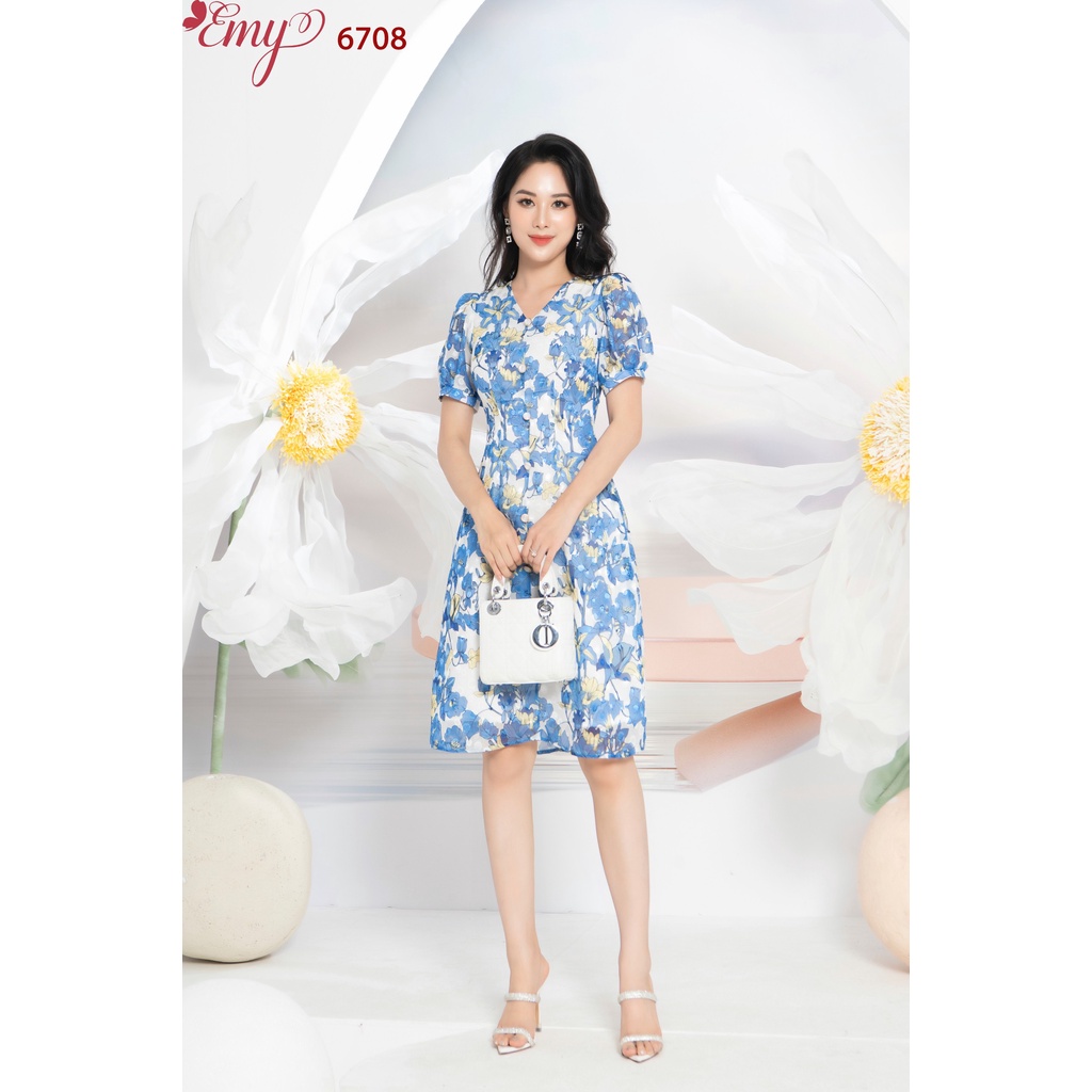 Đầm EMY EM6708 A Cổ Tim HT Xanh