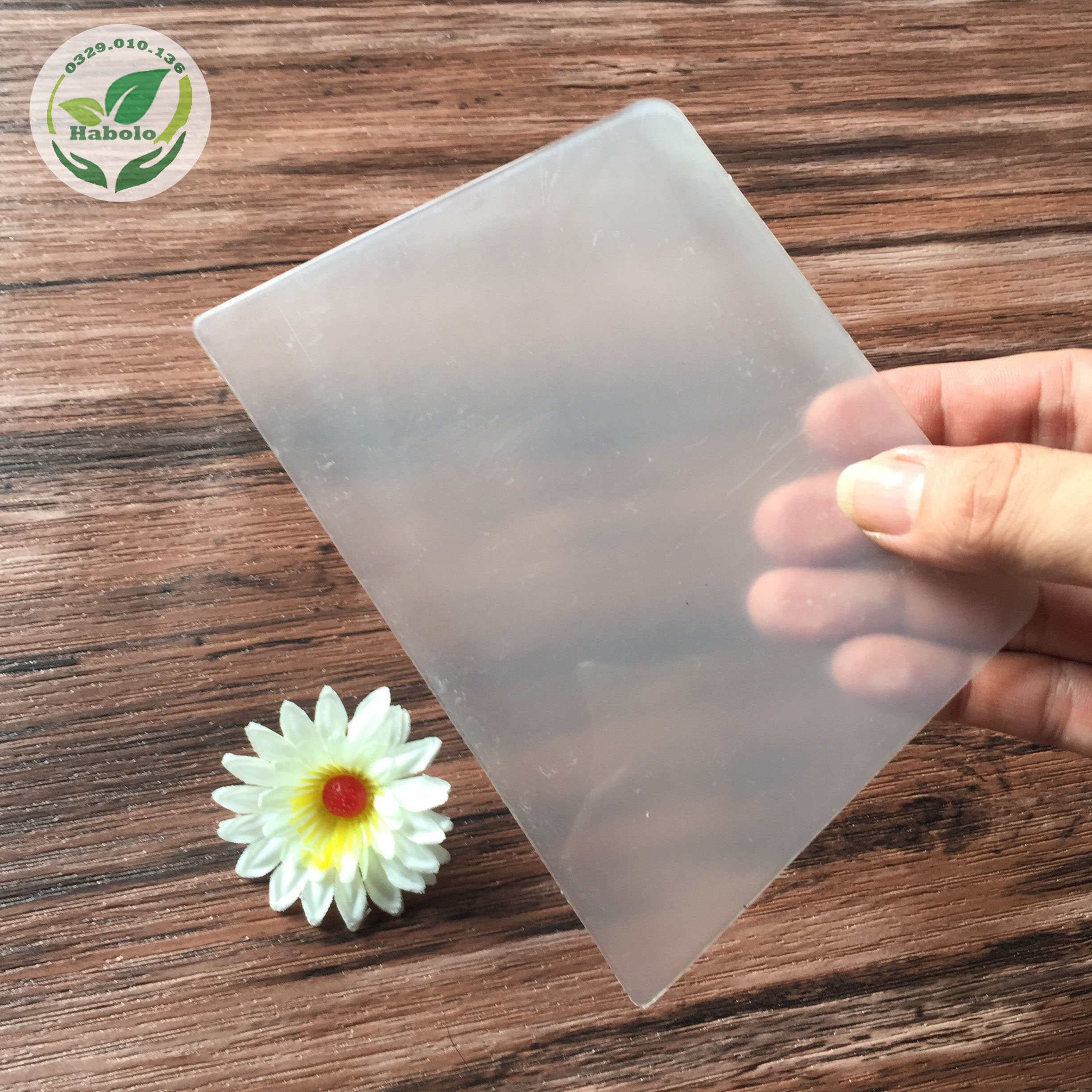 Miếng nhựa trét bột, trét keo, miếng gạt dán giấy, dán thảm, 11cm x 16cm