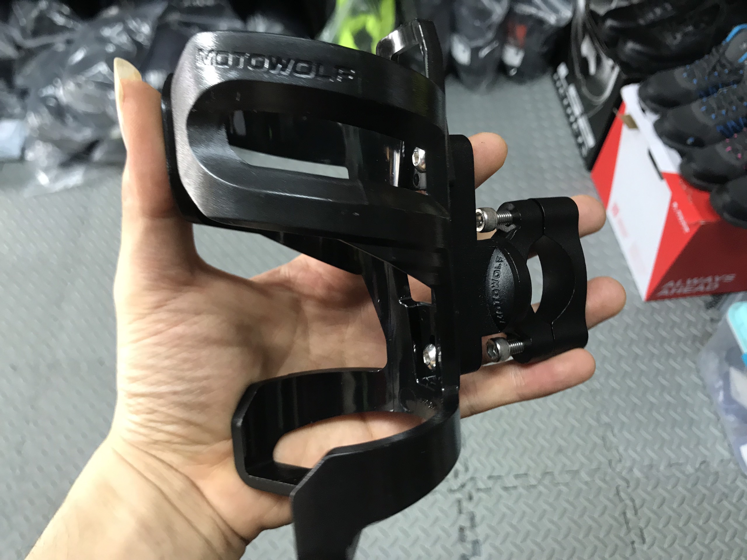 [CHÍNH HÃNG] Giá đỡ bình nước MOTOWOLF gắn xe máy, xe đạp