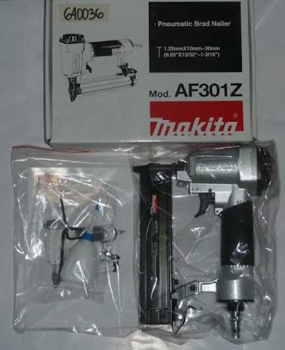 Súng bắn đinh Makita AF301Z (Đen bạc)