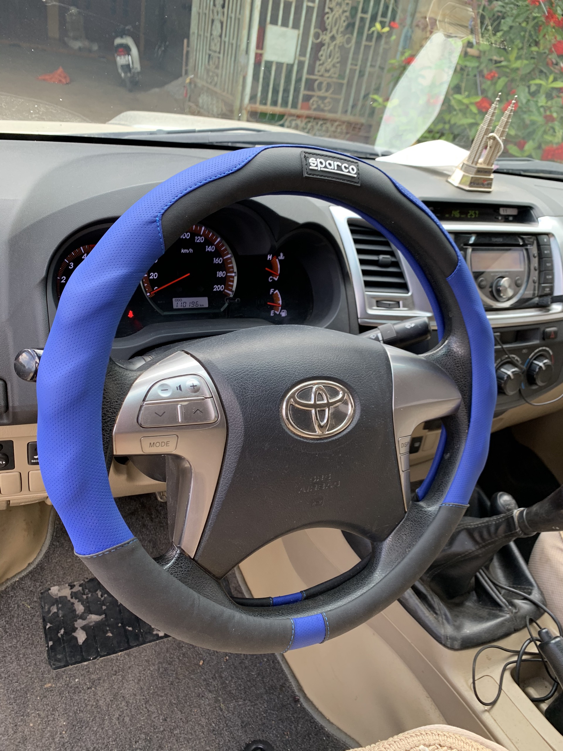 Bọc vô lăng SPARCO Cao Cấp Đủ Mầu Đủ Kích CỠ