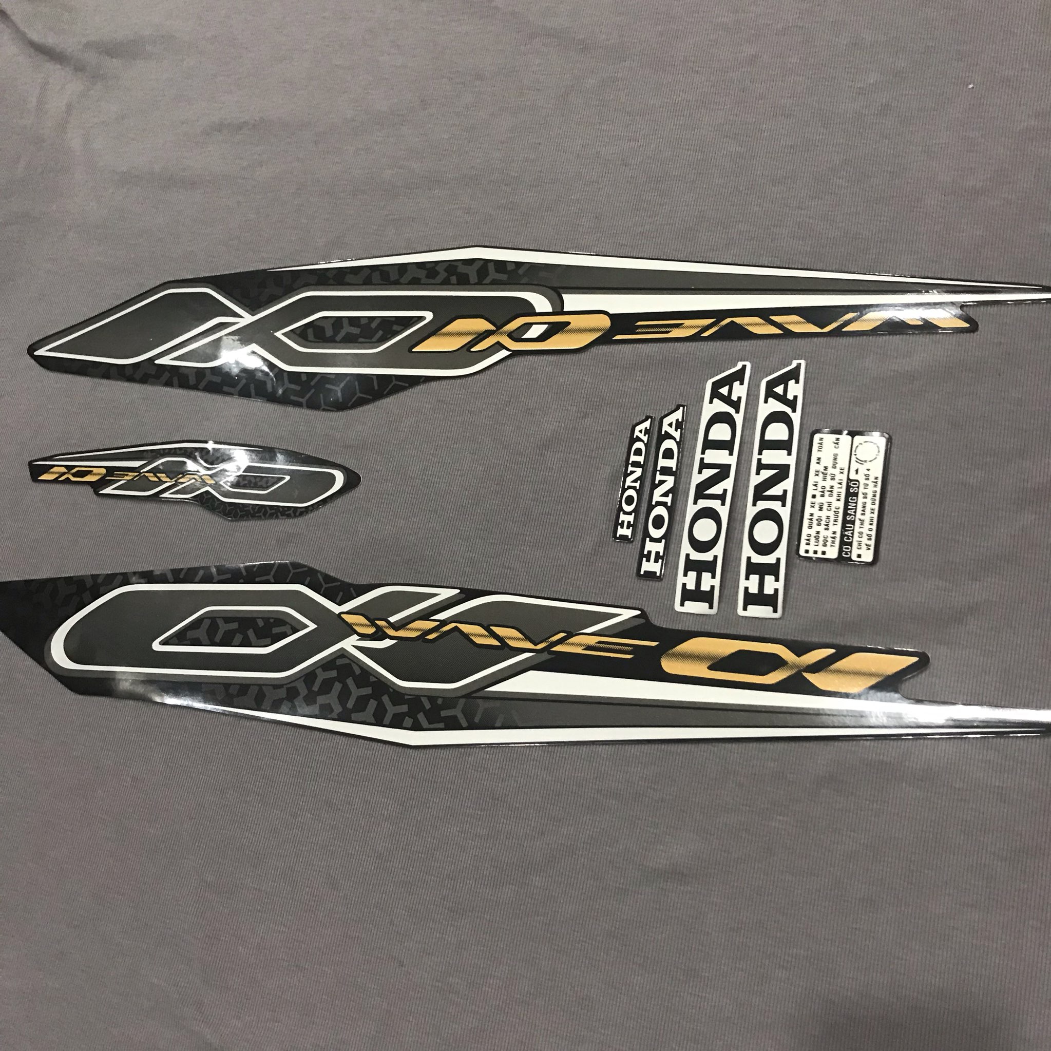Nguyên bộ tem rời 3 lớp zin thái dán xe máy Honda Wave a alpha 2019 đen