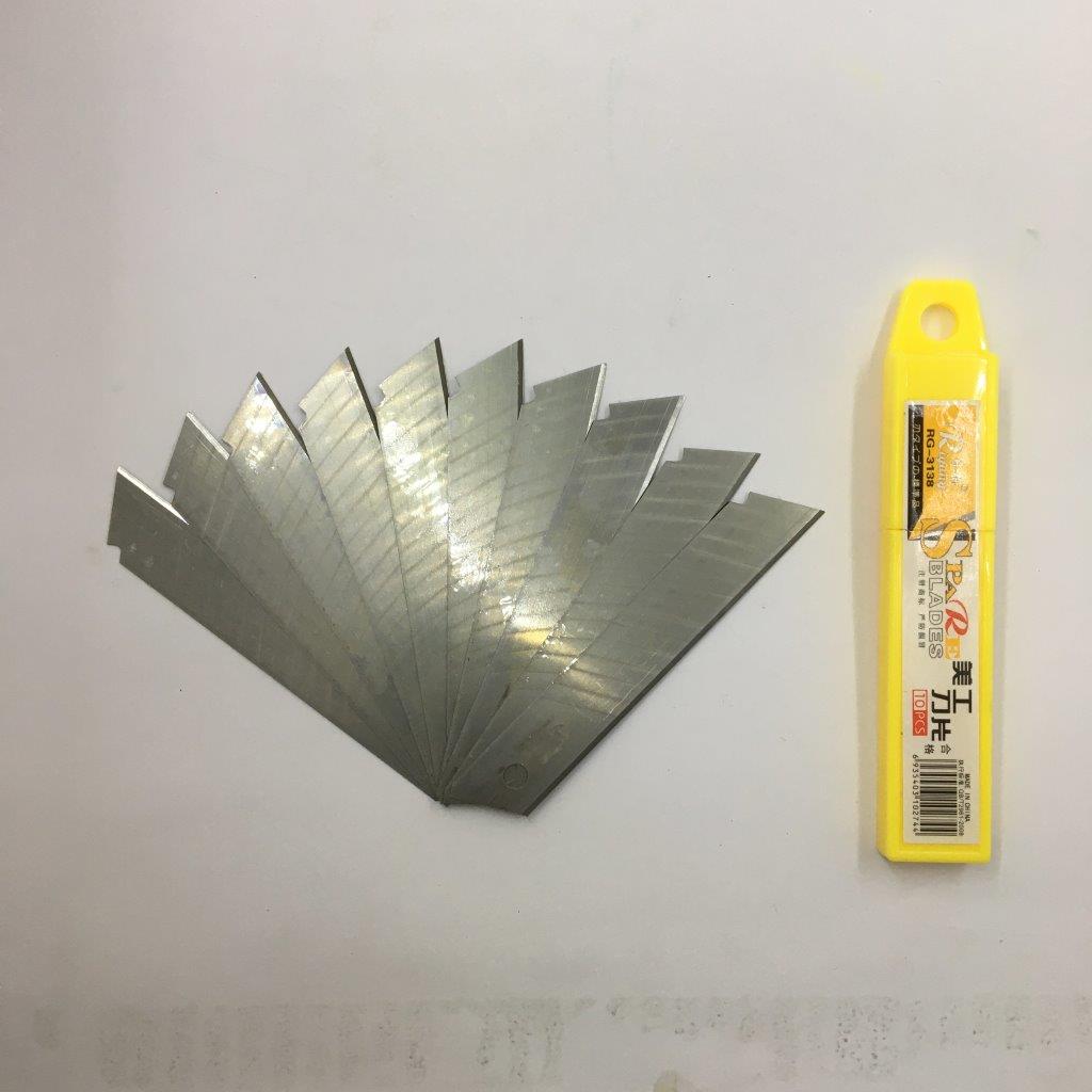 Dao rọc giấy Tolga & 10 lưỡi dao rọc giấy Tolga cỡ 18mm - Lưỡi đen