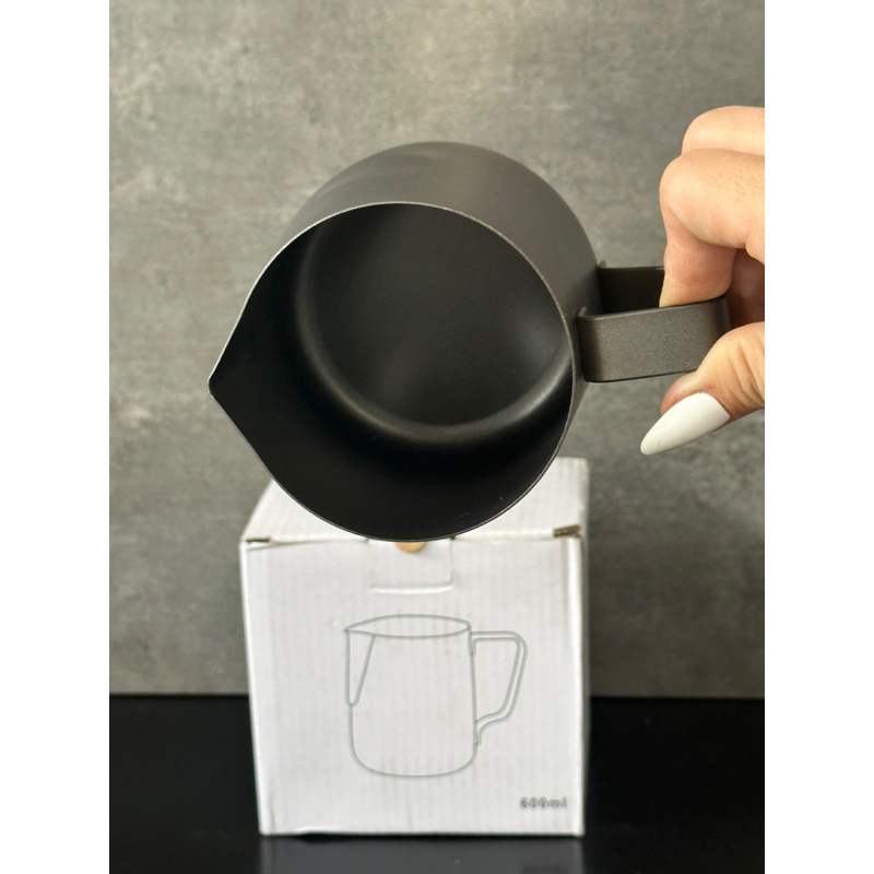 Ca đánh sữa 600ml inox chắc chắn, bền bỉ W1coffee