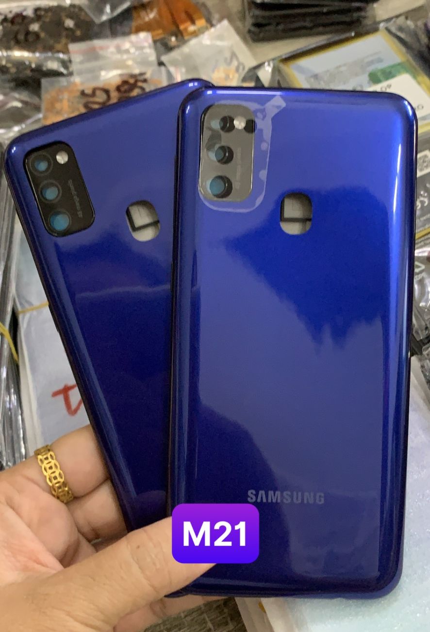 bộ vỏ samsung M21 ( SƯỜN+ LƯNG ,KÍNH CAM ,NÚT BẤN)