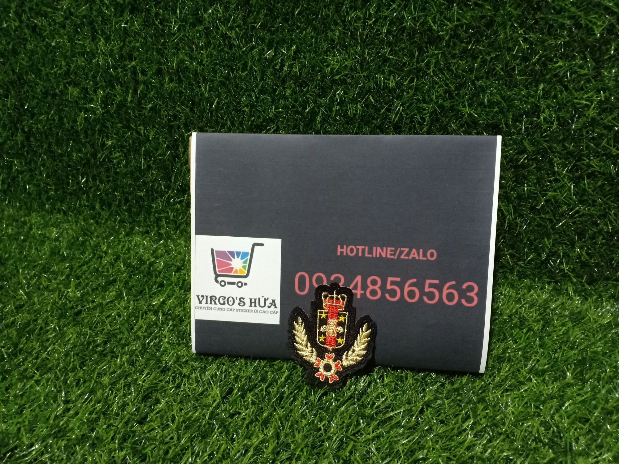 Sticker huy hiệu thêu