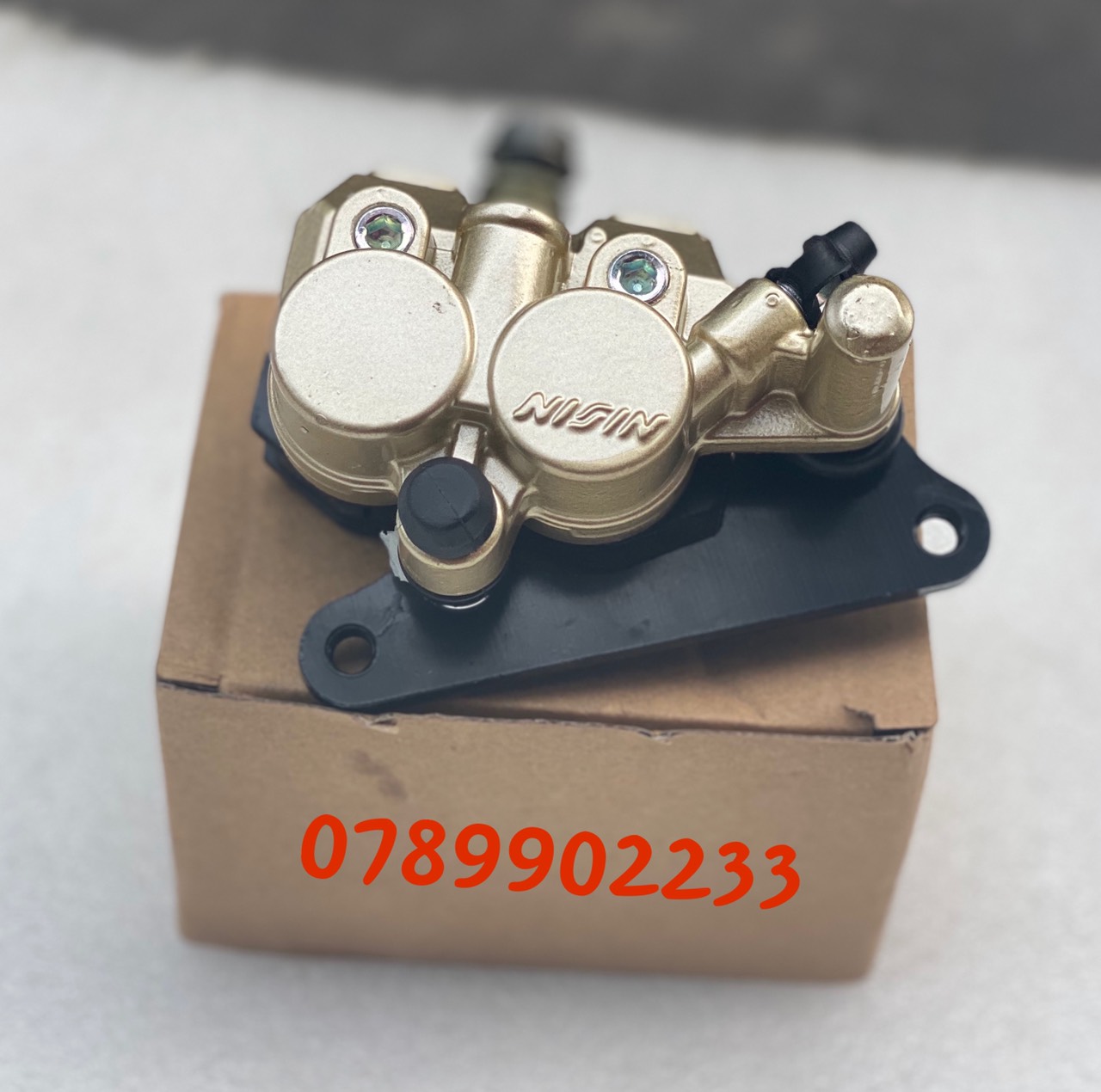 Heo dầu trước xe wave