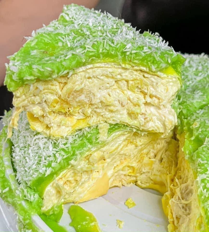 Bánh crepe sầu riêng Phú Sỹ lá dứa (bánh đông lạnh- phải đặt hỏa tốc, giao trong SG