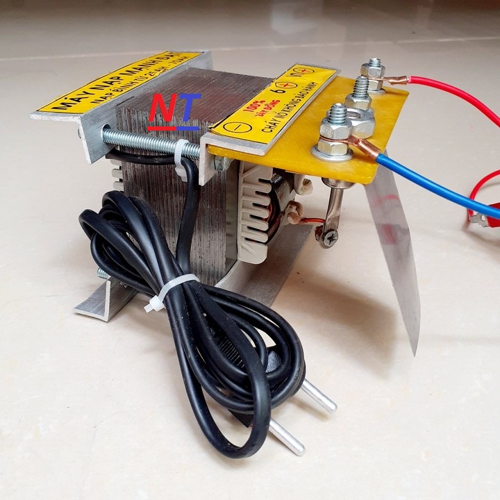 sạc ắc quy 12v