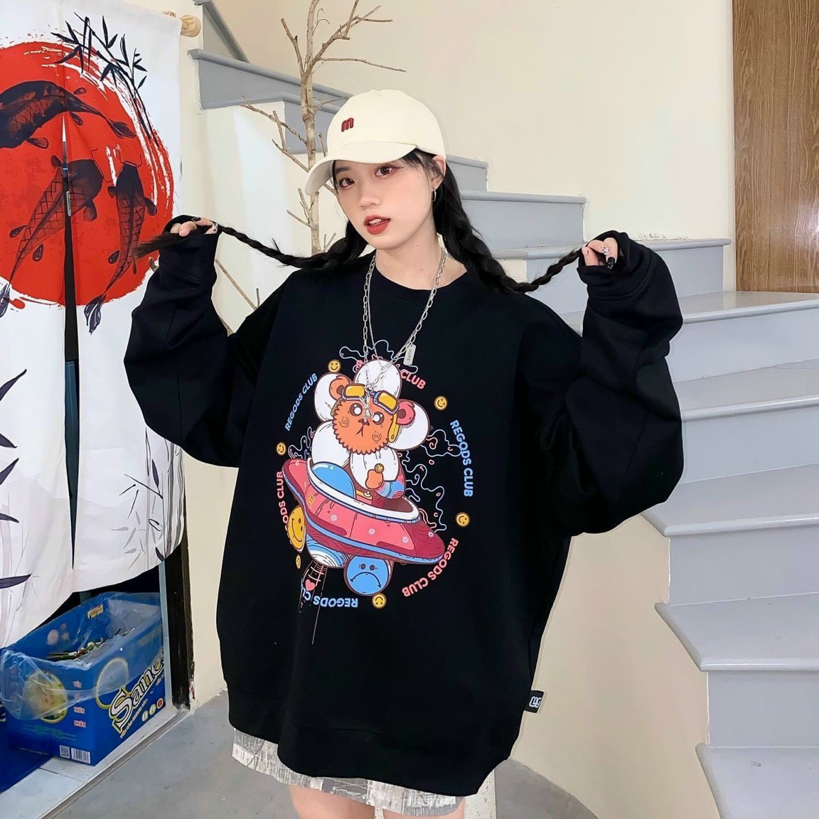 Áo Sweater Chất Nỉ Form Rộng Dài in Hoạt Hình Lái Đĩa Bay Siêu Dễ Thương, Mẫu Mới Hot Trend .TP