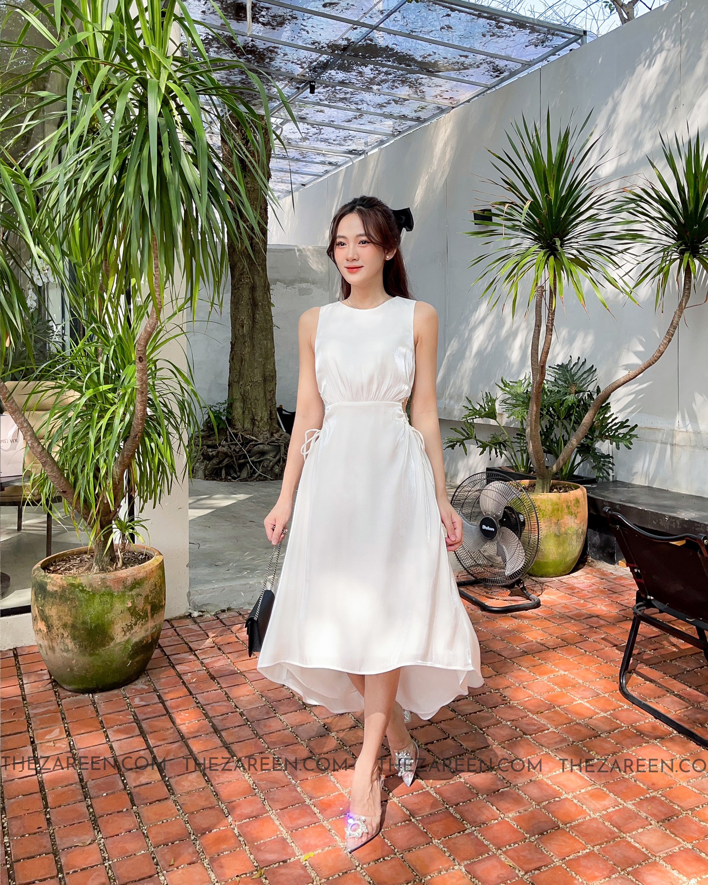 ZAREEN | ĐẦM DÀI KHOÉT EO DAX57 - TRẮNG