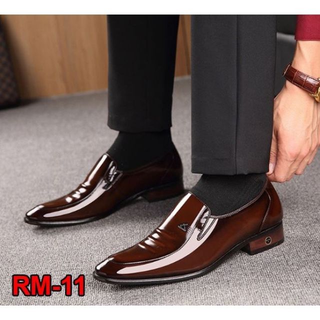 HOT--Chính hãng giày REEHEMES đẹp chuẩn