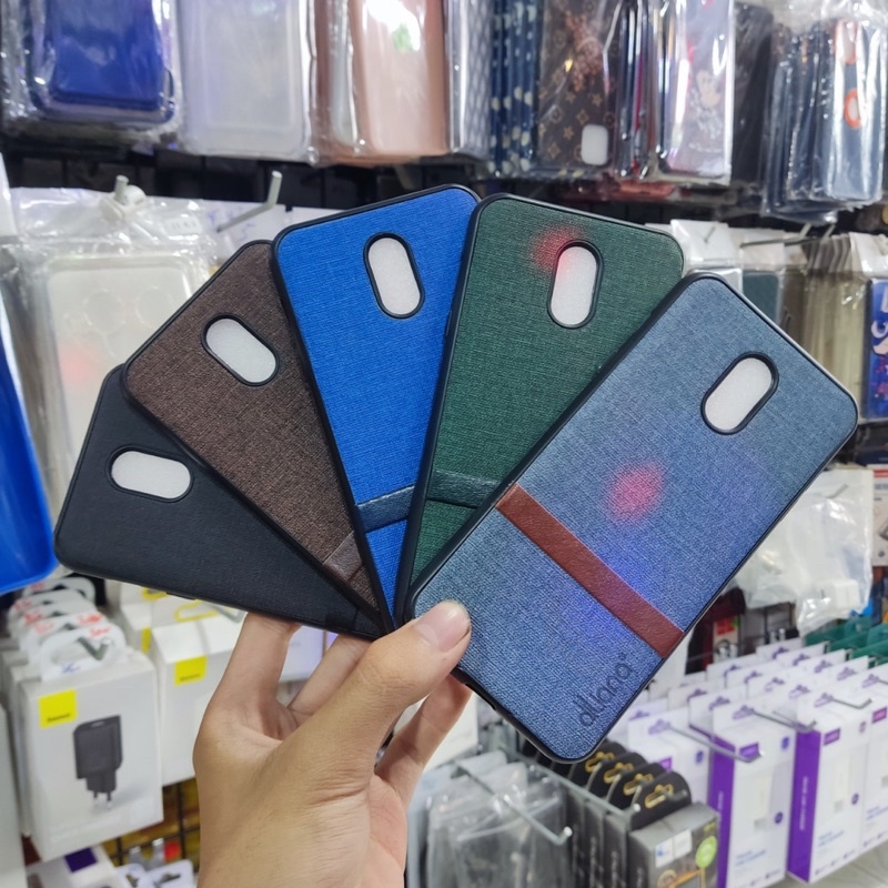 Ốp lưng Samsung J7plus dẻo đen lưng vải
