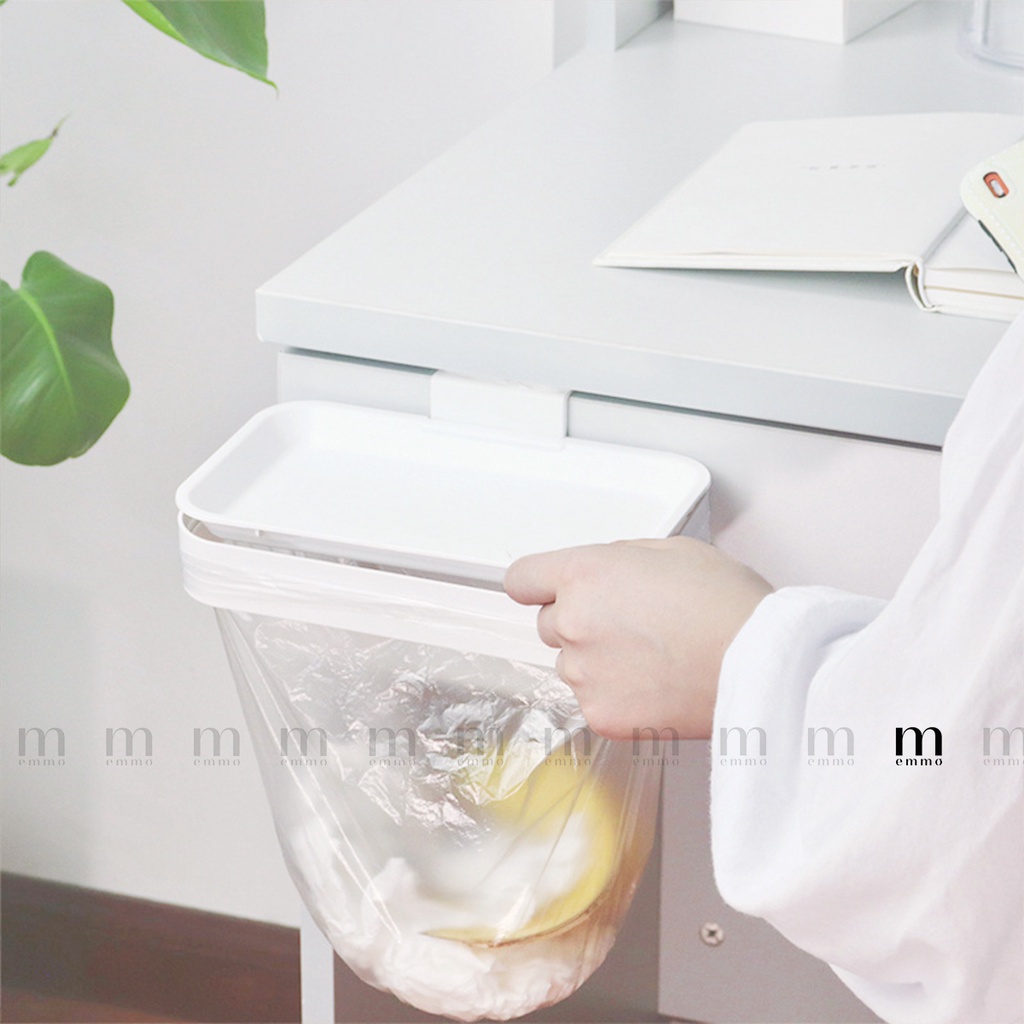 MÓC TREO TÚI RÁC CÓ NẮP ĐẬY EMMO – BABYLON
