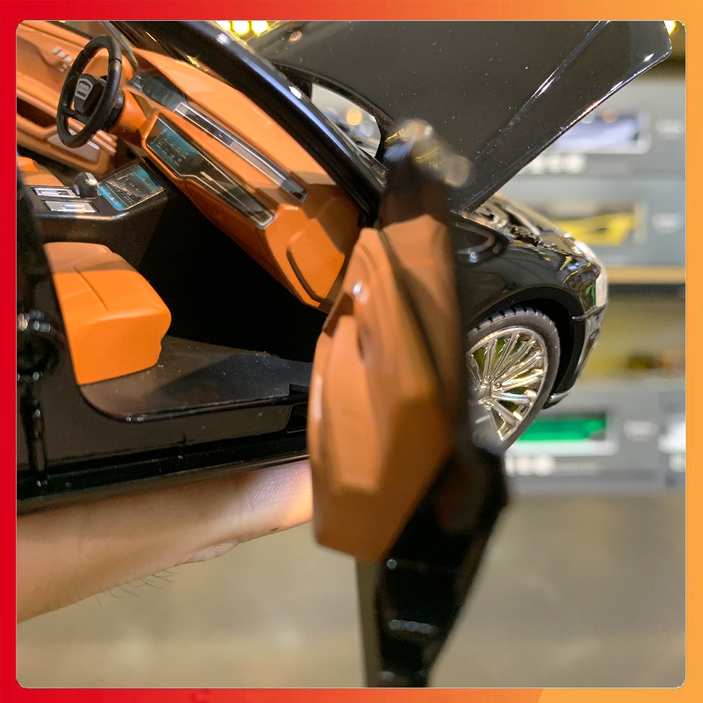 Mô hình xe Audi A8 tỉ lệ 1:24 Chezhi