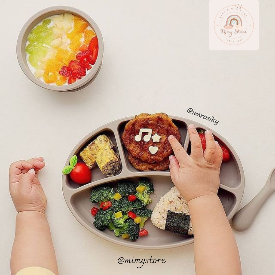 Khay Ăn Dặm Slicone Chia Ngăn BLUEMAMA