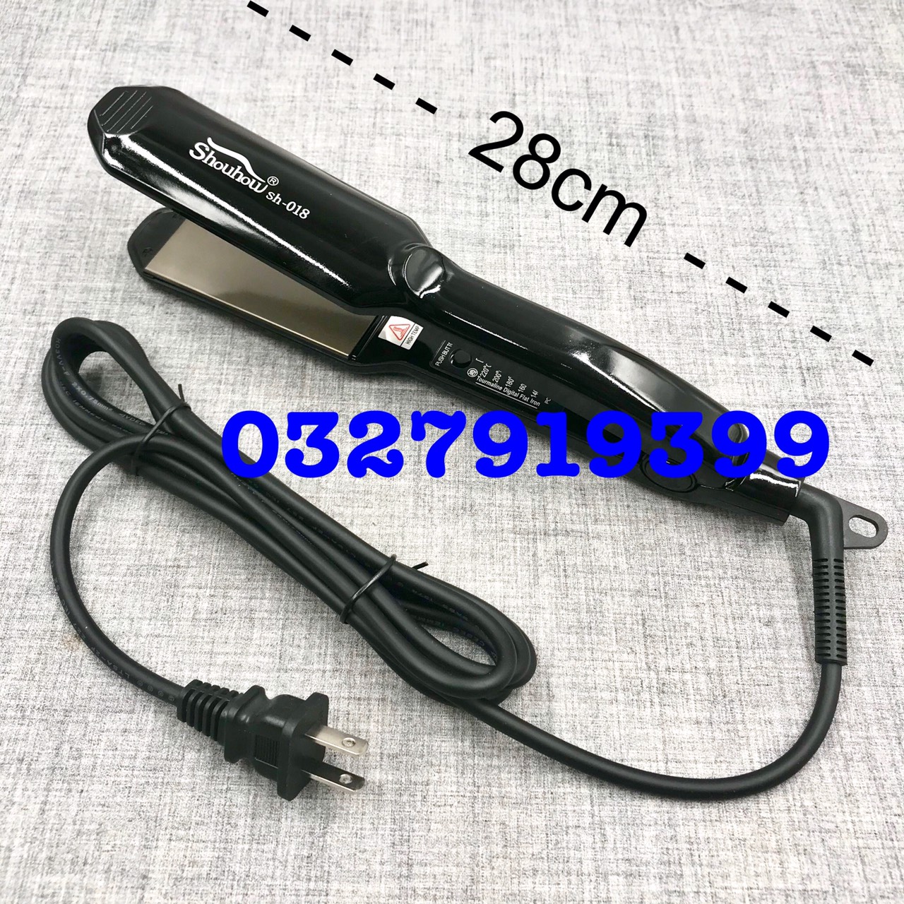 Shouhou Ban Trung Hair Straightener 018 Non-Stick Ceramic Material 5 Temperature Levels 140-220 ° C 2m2 Electrical Wire Rotates 360 Degrees 3 Month Warranty