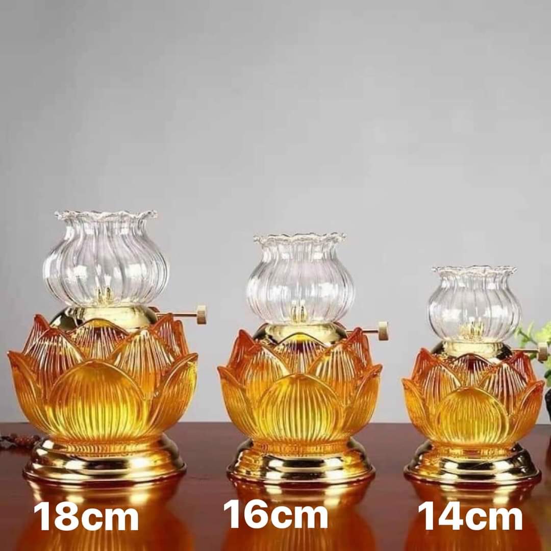 Đèn dầu lưu ly thủy tinh 09 hình hoa sen màu vàng cực đẹp