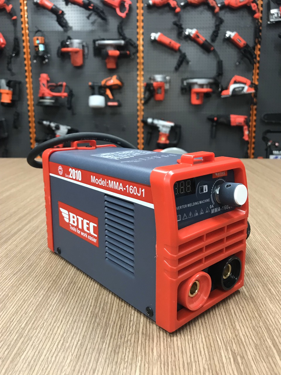 Máy Hàn Sắt Siêu Nhỏ BTEC 200Mini