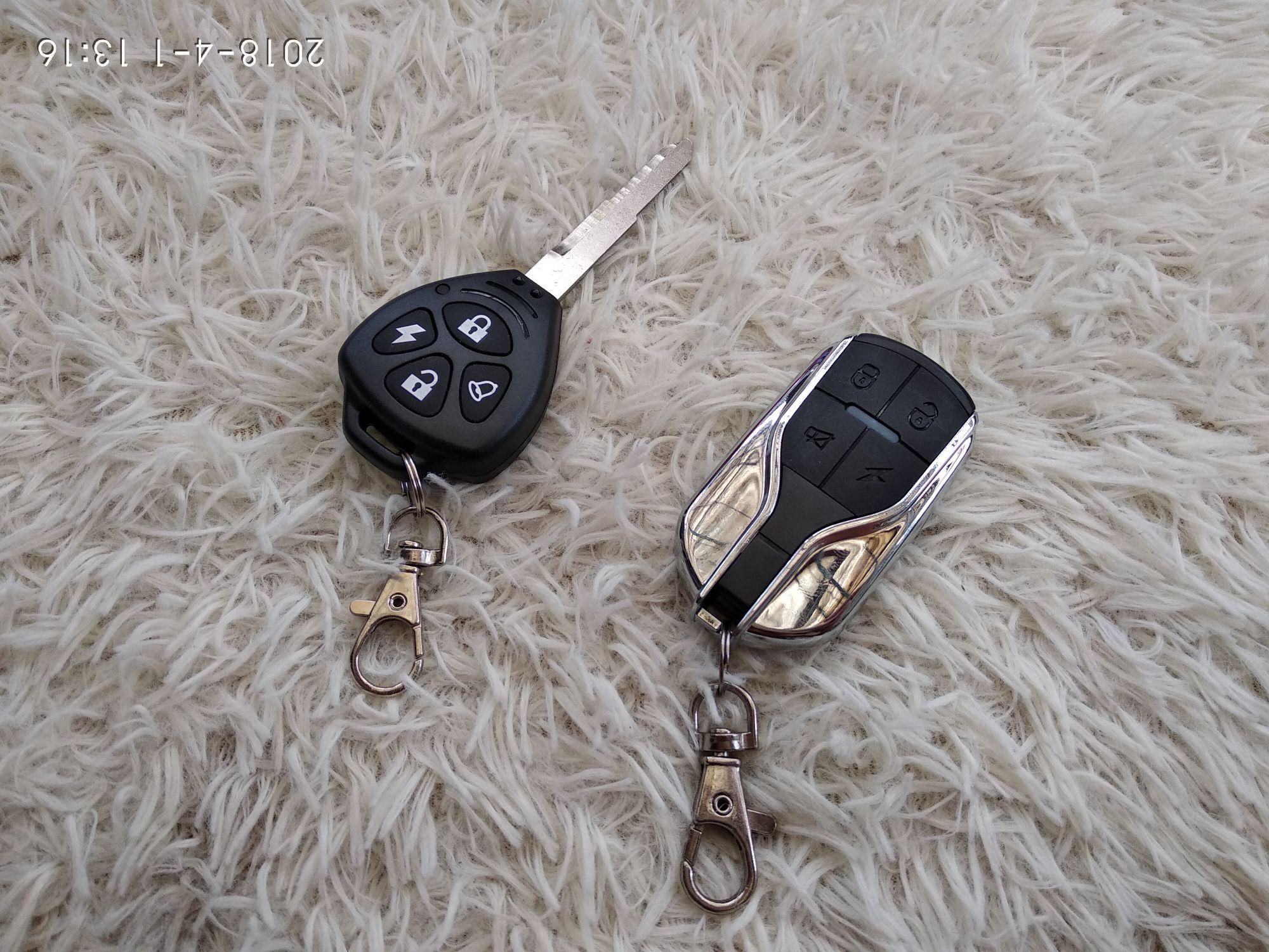 Khóa chống trộm xe máy 4 nút 1 chìa 1 remote TA-04A