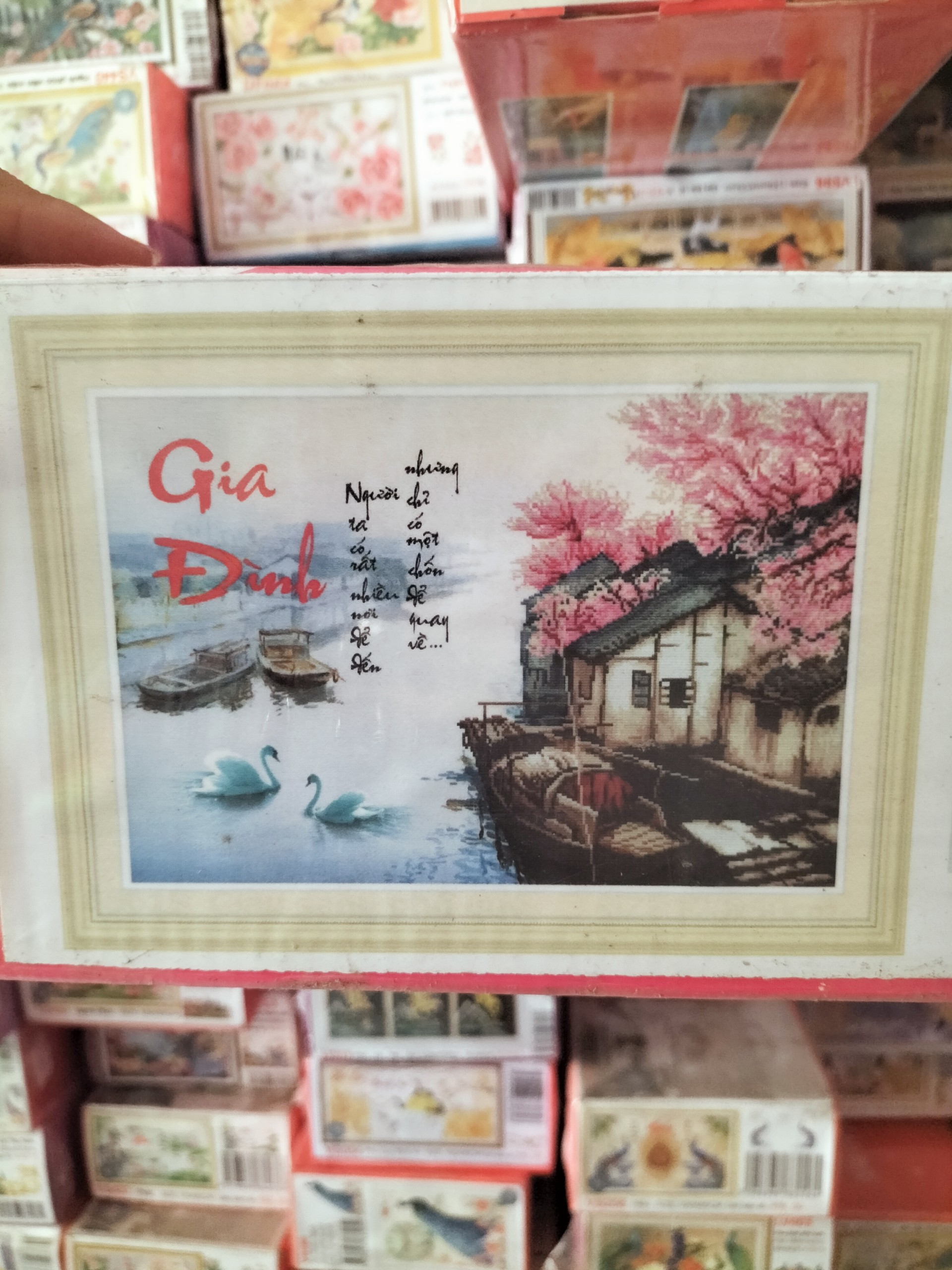 Tranh Đính Đá 5D - Chữ Gia Đình-Tranh Quốc Thịnh