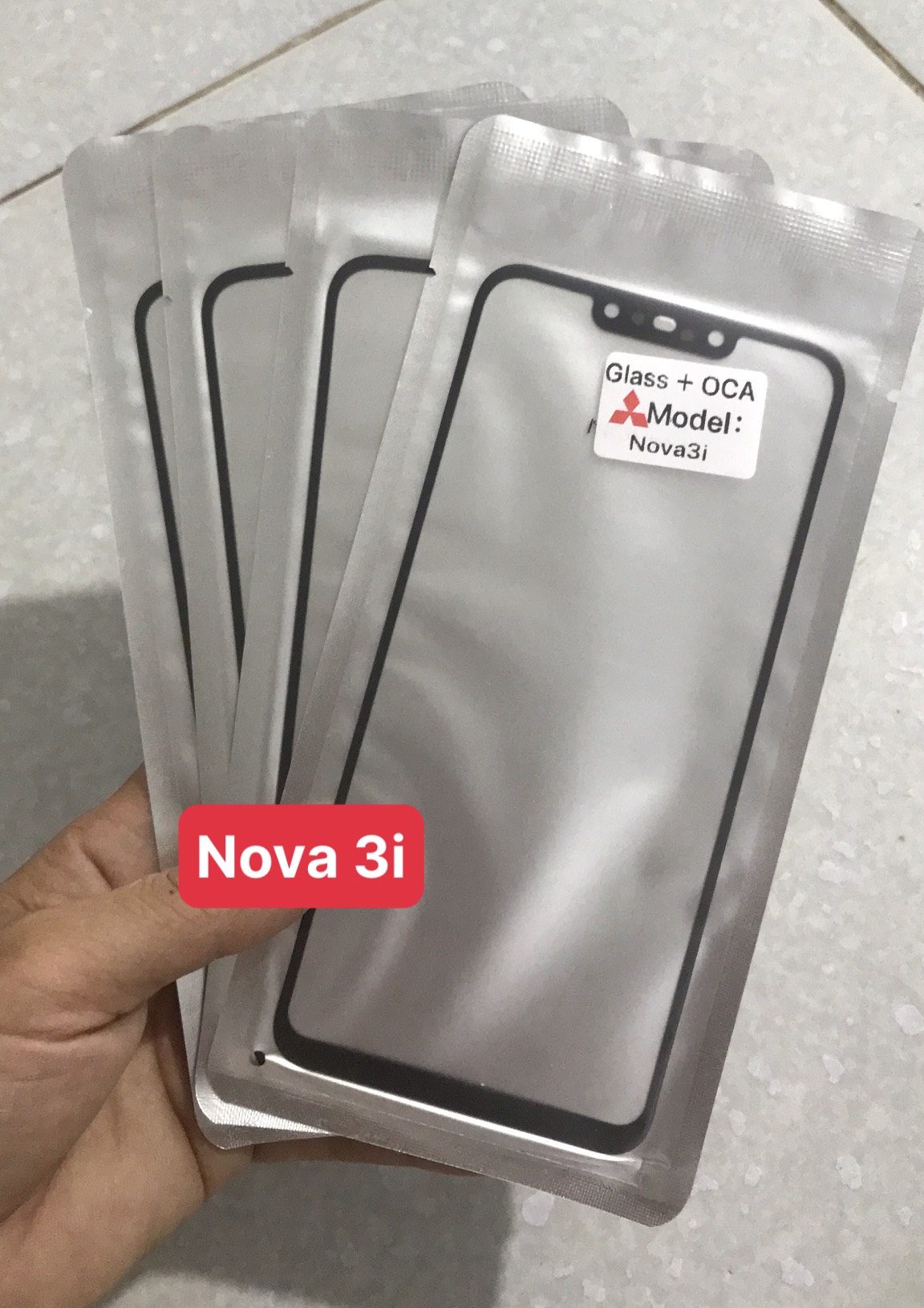 Kính ép màn hình Huawei Nova 3i (kính liền keo)