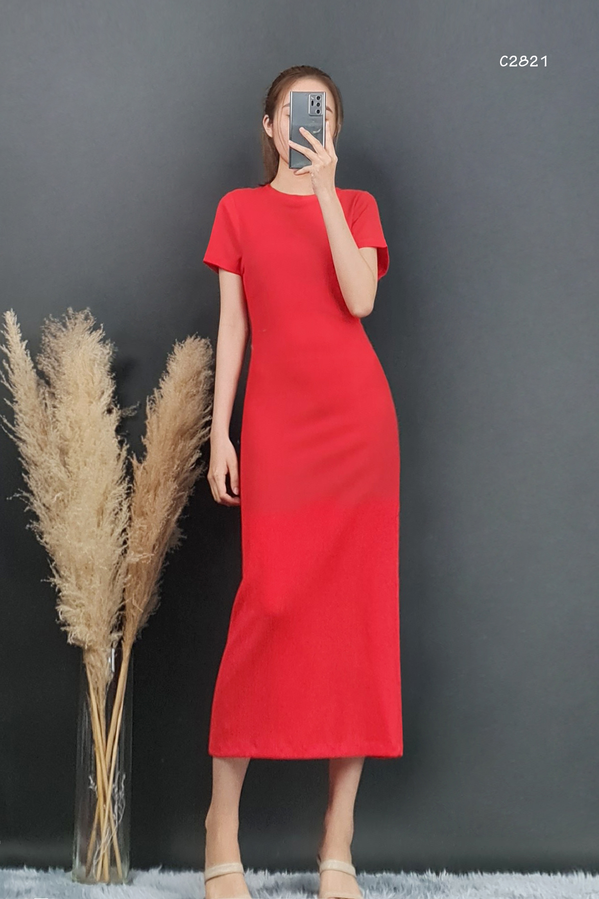 C2821 - đầm thun xốp cổ tròn tay ngắn