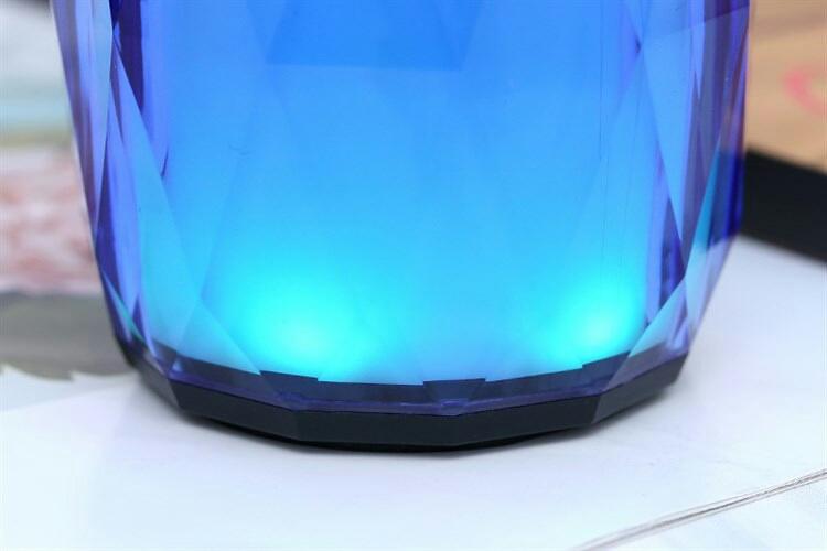 [HCM]Loa Bluetooth Fenda W8