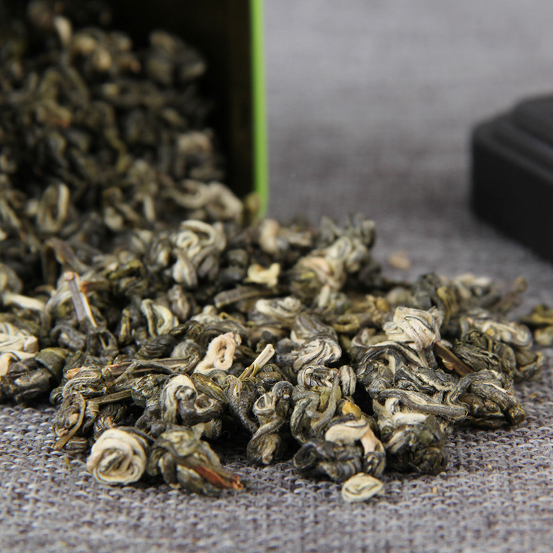 Trà Bích Loa Xuân Vân Nam 1 Búp 1 lá (Hộp 80 Gram)