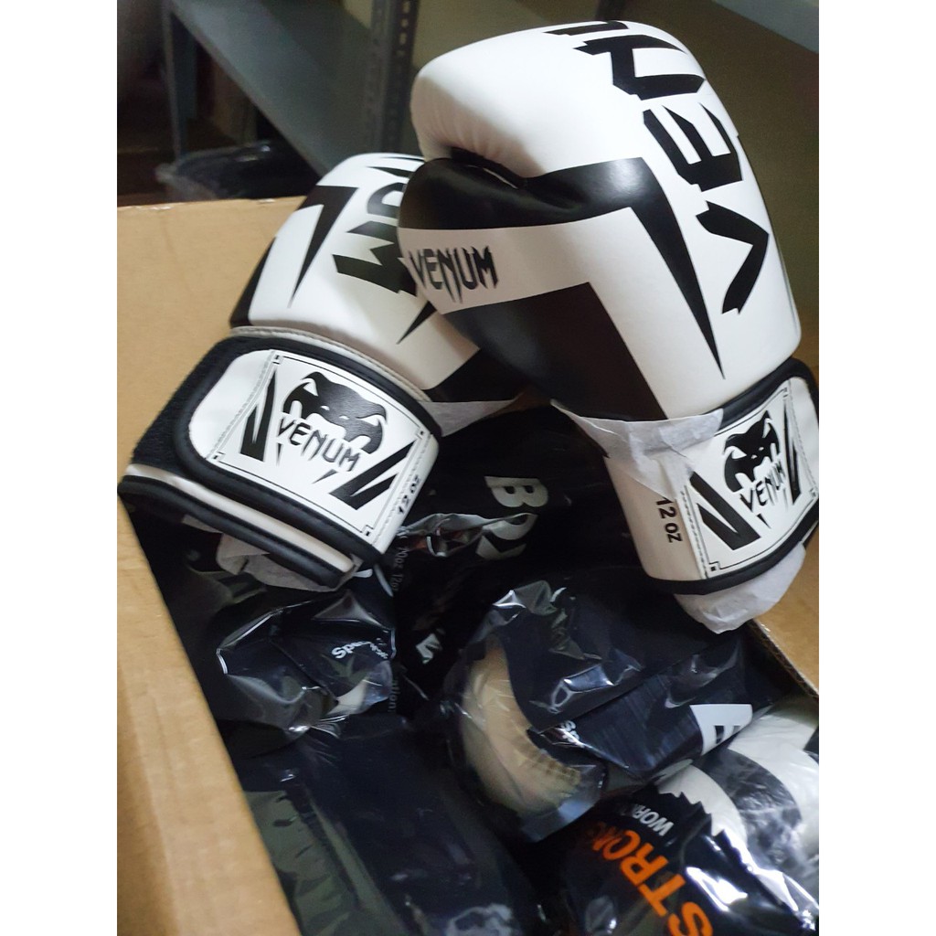 Găng đấm bao cát, boxing, kick boxing Venum
