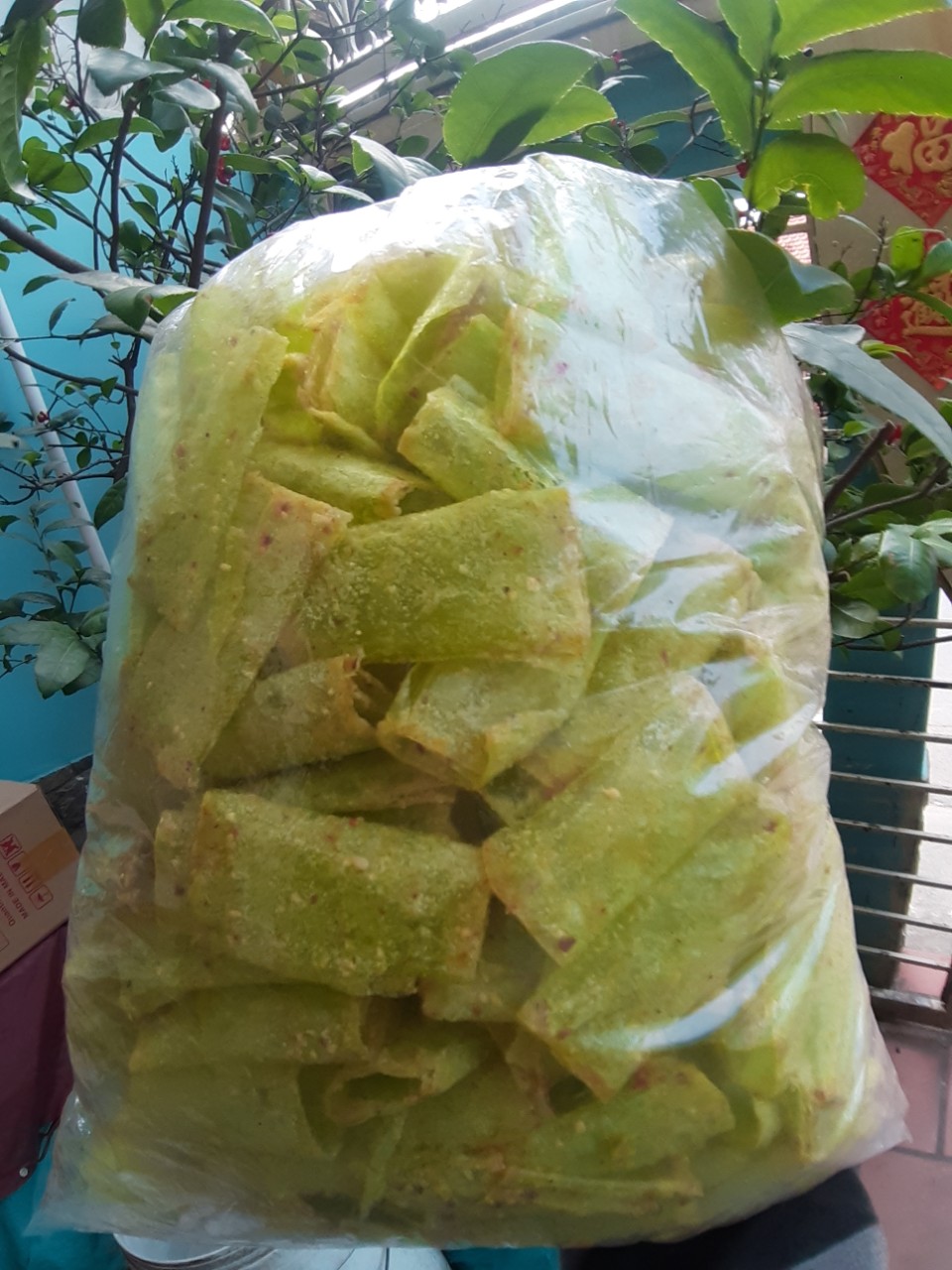 (500gr)  BÁNH TRÁNG CUỘN LÁ DỨA LẮC PHÔ MA