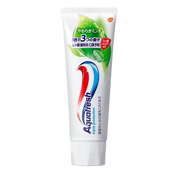 Kem đánh răng Aquafresh Triple Protection 140g