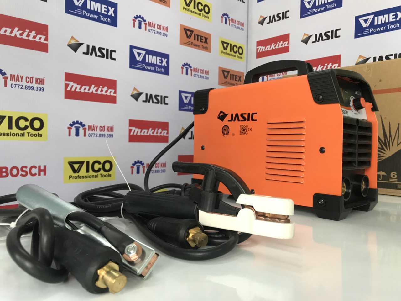 [HOT] Máy Hàn Điện Tử JASIC ARC 200E