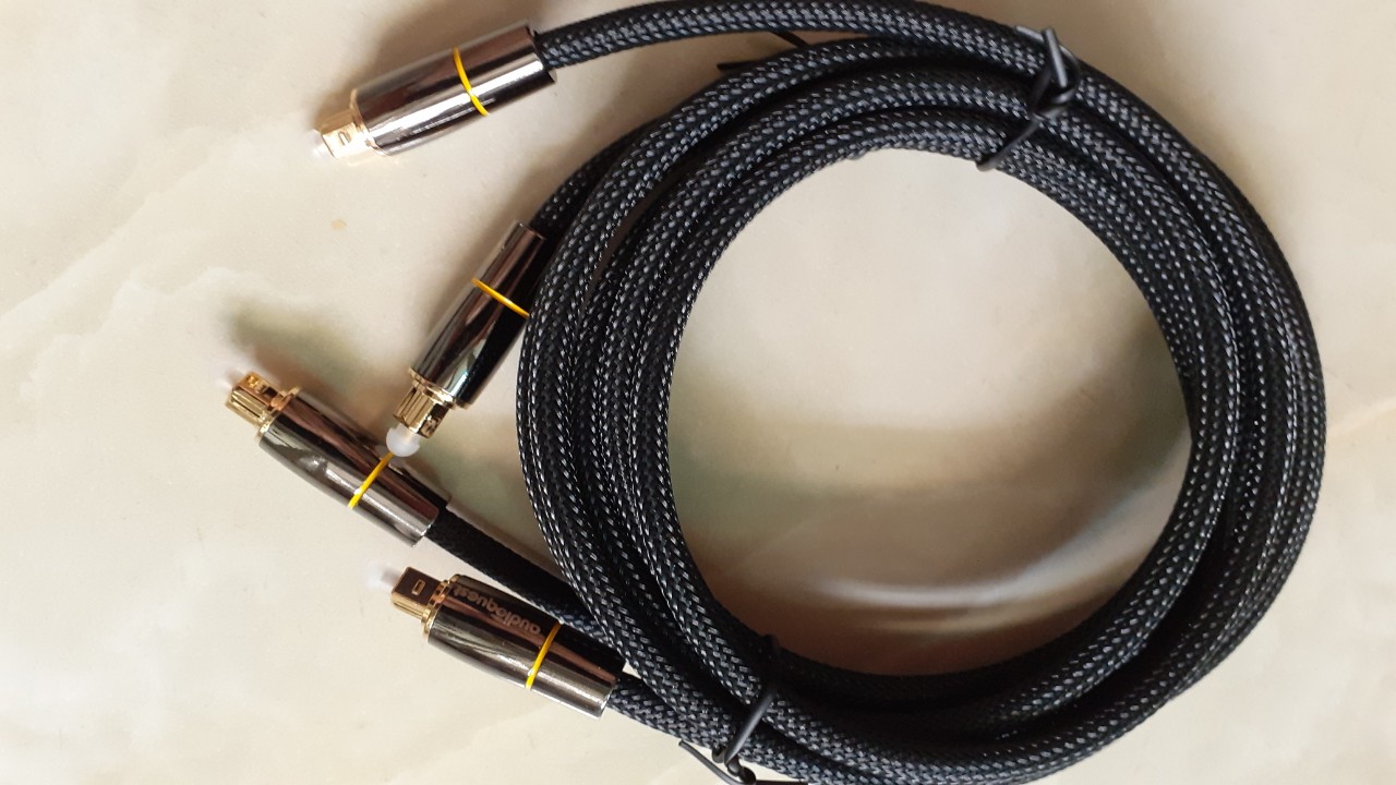 [HCM]DÂY QUANG AUDIO QUEST BÃI MỸ XỊN DÀI 2 MÉT.