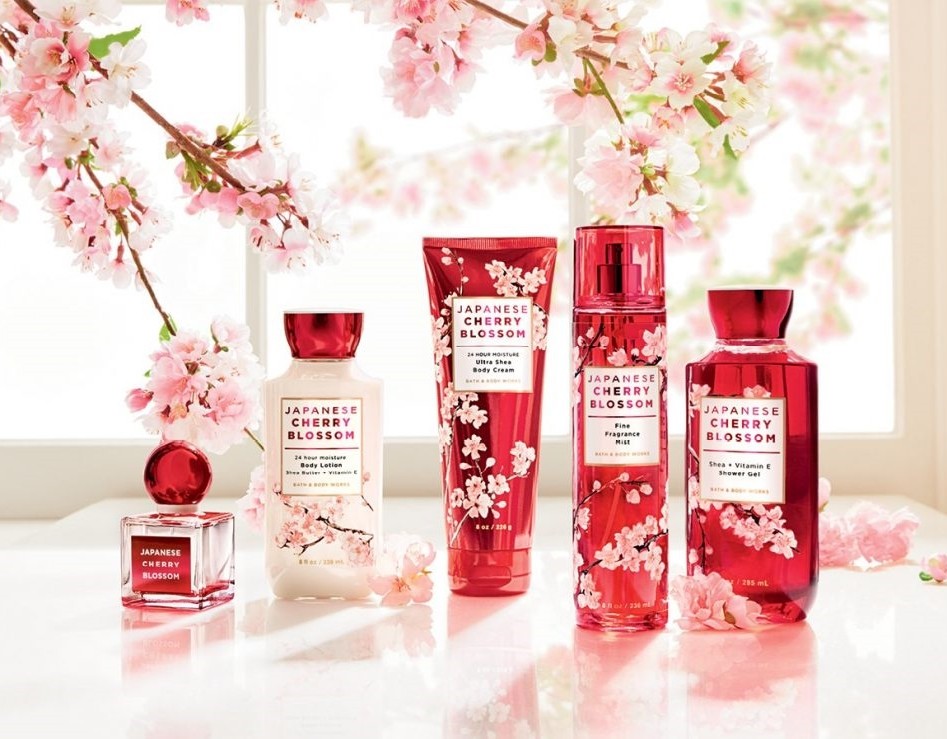 Sữa tắm Japanese Cherry Blossom - Bath & Body Works (295ml)