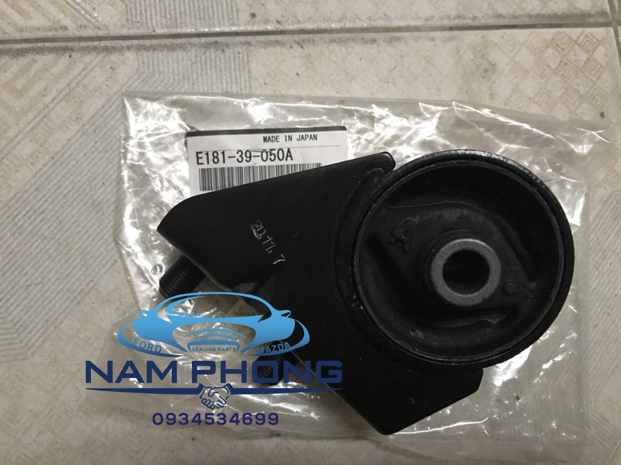 CHÂN MÁY TRƯỚC ESCAPE 2.3 (CHÂN KÉT NƯỚC) E18139050A