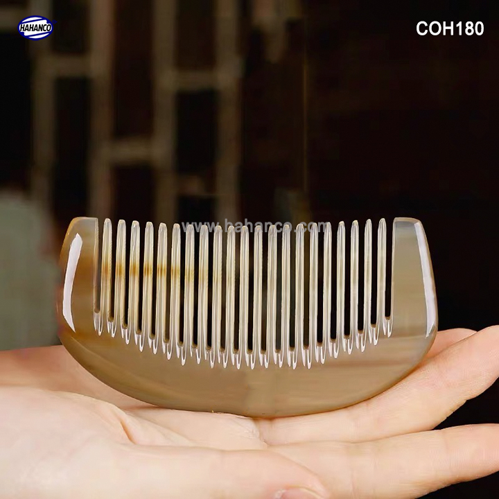Lược sừng múi bưởi mini phụ kiện bỏ túi tiện dụng - coh180