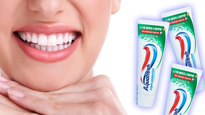 Kem đánh răng Aquafresh bạc hà (Nhật Bản)