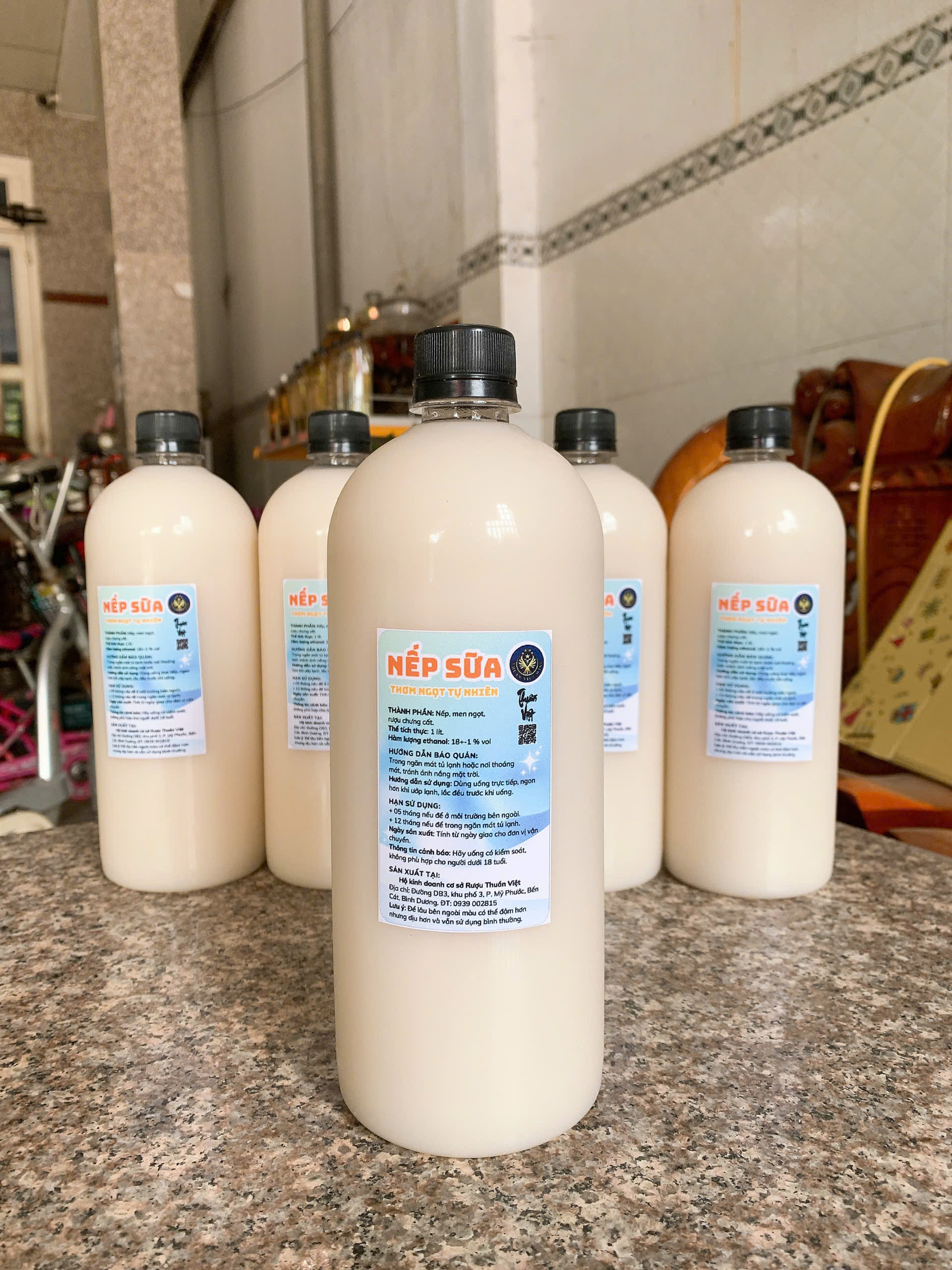Rượu nếp đục (nếp sữa) chai 1 lít, lên men tự nhiên