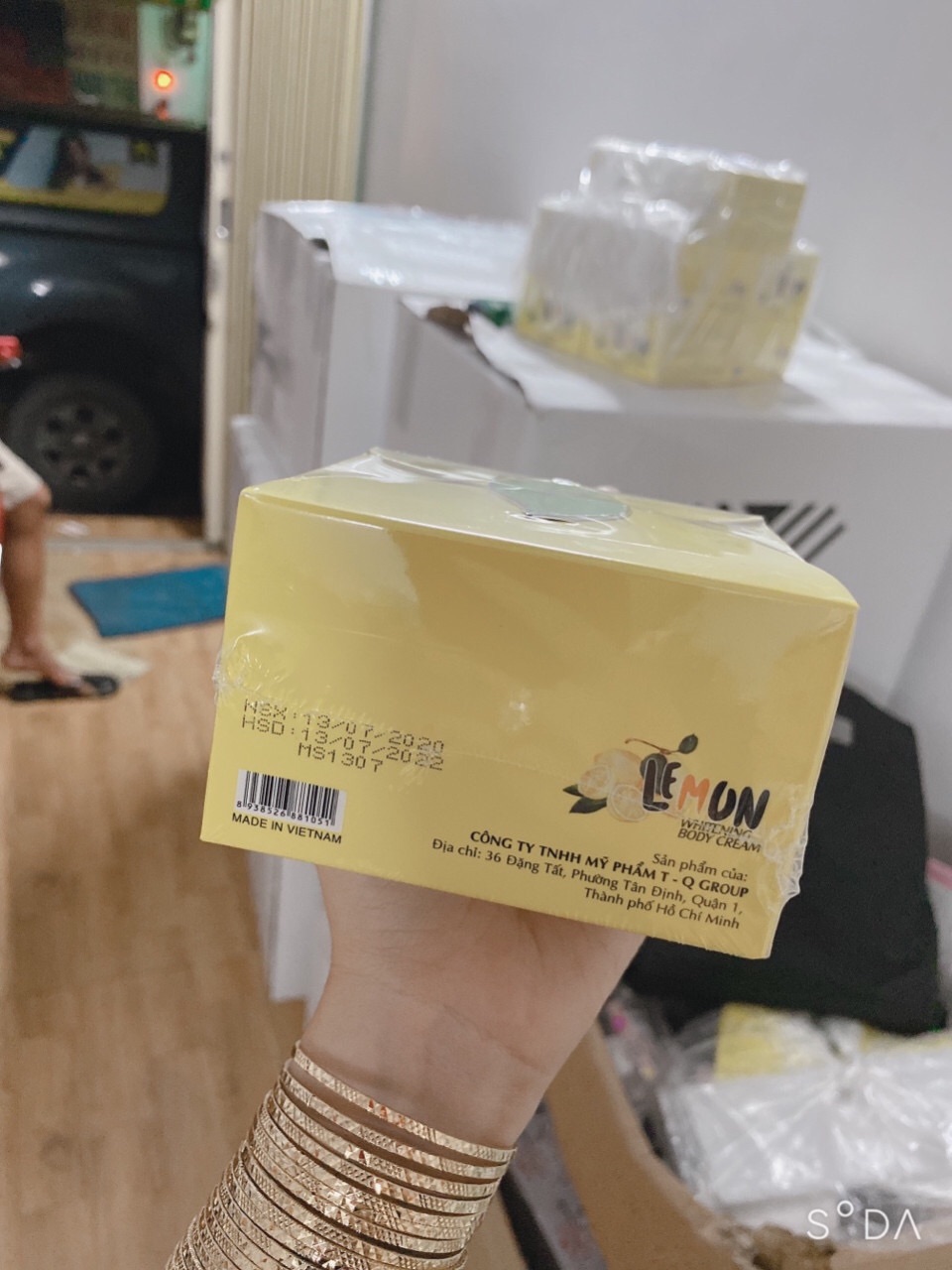[HCM]BODY LEMON CHANH ( mẫu mới )
