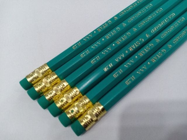 BÚT CHÌ ĐEN AAA-H2B (1 HỘP/12 CÂY)