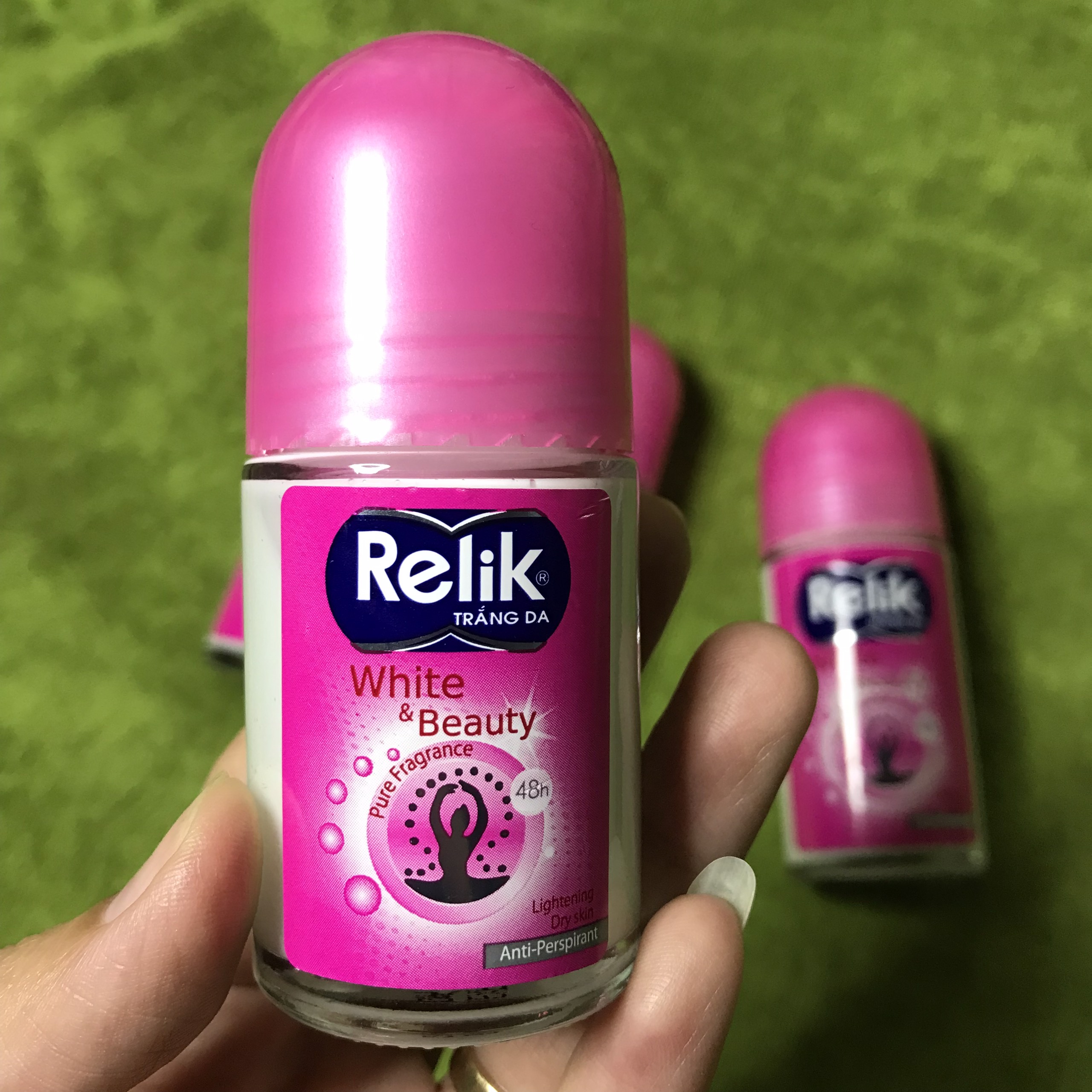LĂN KHỬ MÙI RELIK  TRẮNG DA