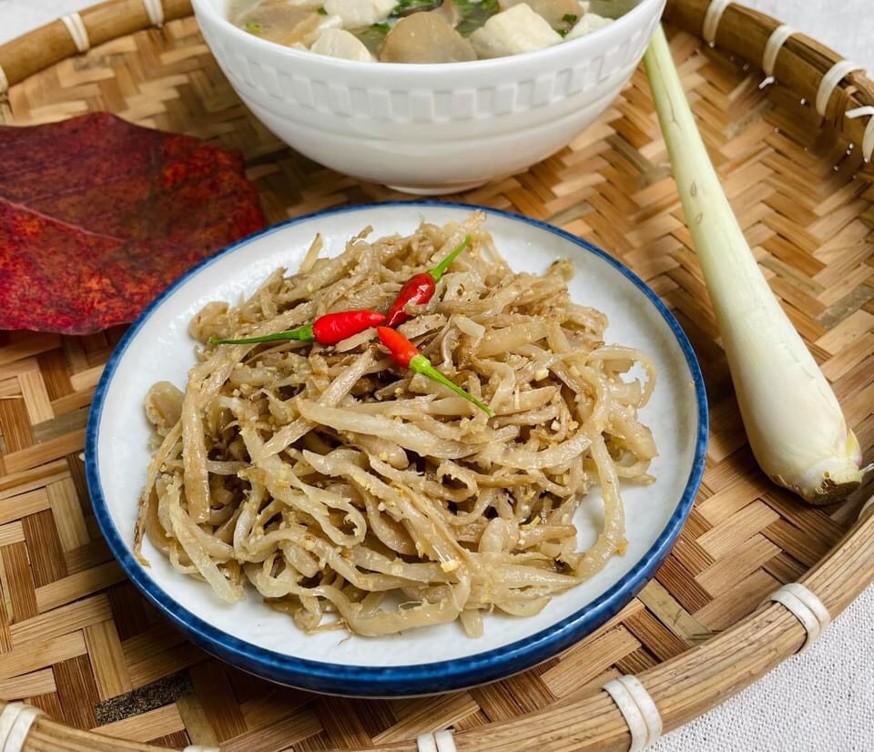Củ cải muối (xá bấu) cắt sợi Gò Công - 200gr