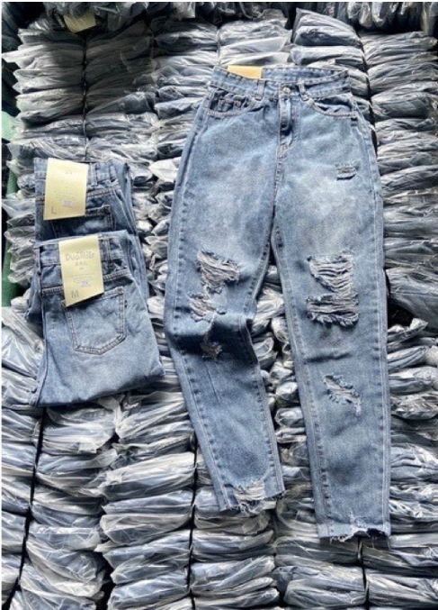 Quần baggy bò rách cá tính